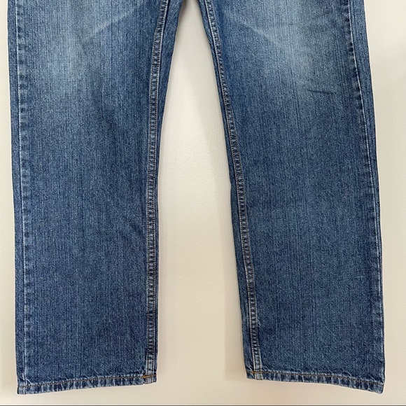๐ 2 for $20!! ๐ Menโs Tommy Hilfiger Classic fit Jeans - Picture 7 of 15